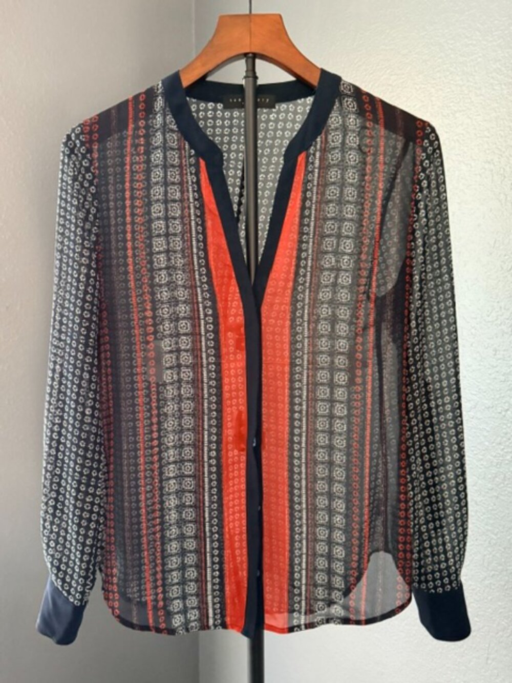 Sanctuary Tribal Border Print Cafe Long Sleeve Blouse-Excellent Condition. XS.